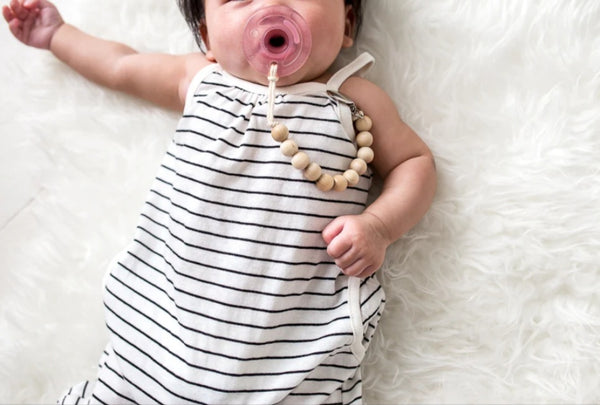 Wooden Pacifer Clip